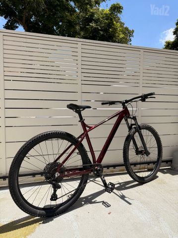 HARO DOUBLEPEAK COMP 29” L