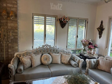 סלון ומזנון