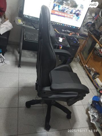 כסא גיימר  בקרטון +מסאז \מורכב