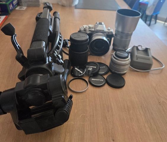 Olympus OM-D+4 עדשות