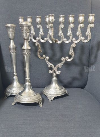 חנוכיה כסף