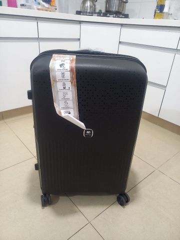מזוודות