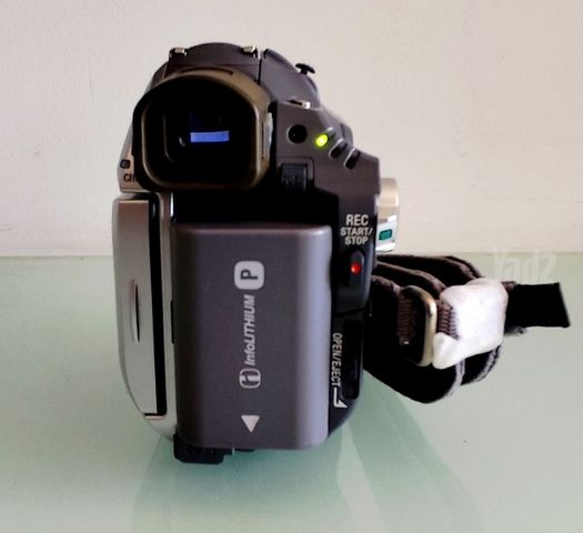 מצלמת וידאו mini dv Sony