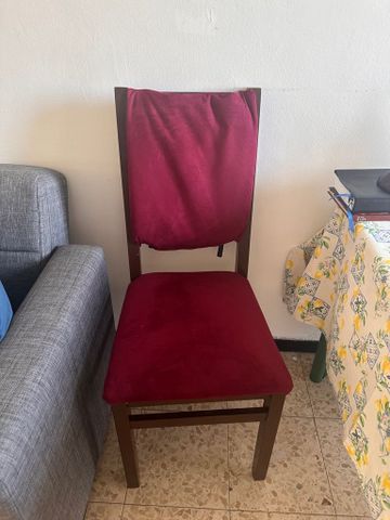כיסאות