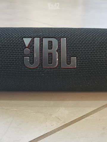 מגוון רמקולי JBL