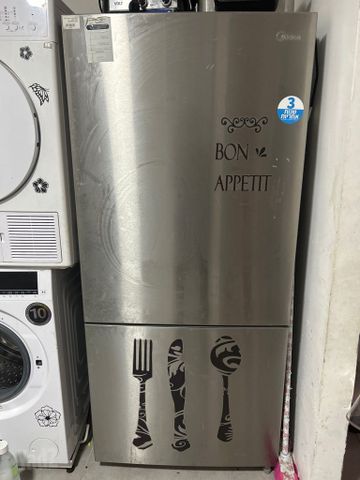 מקרר