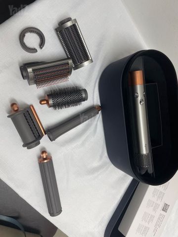 Dyson Airwrap