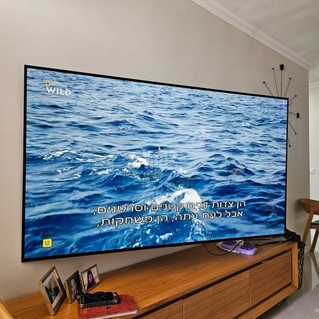 טלויזיה 77 OLED חדשה