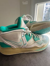Nike Kyrie Infinity