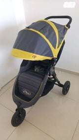 עגלת תינוק + תיק גדול + תוספות