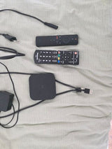 טלוויזיה 32 + Xiaomi Mi Box