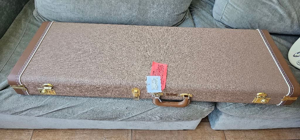 Fender strat Vintage II 61