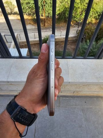 אייפון 15 פרו 256