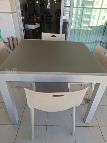 ריהוט מרפסת