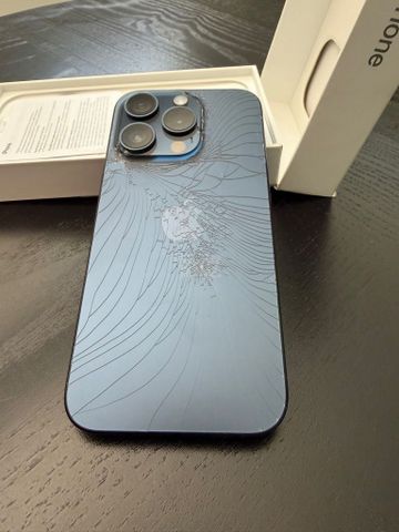 iPhone 15 Pro 128GB Blue