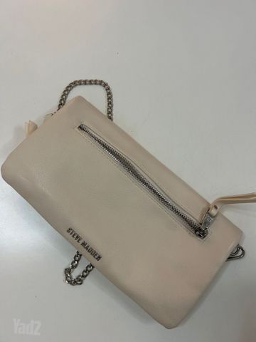 תיקים של Steve Madden