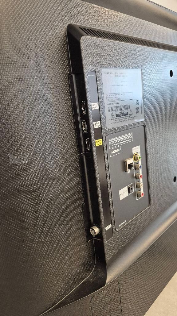 טלוויזיה 40" Samsung Smart TV