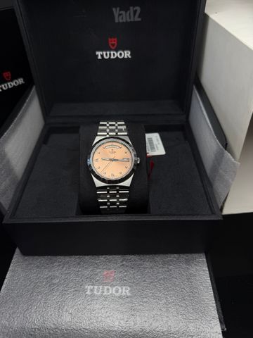 שעון Tudor Royal 41MM