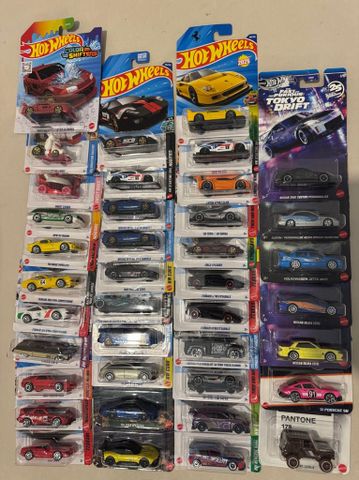 מכוניות hot wheels