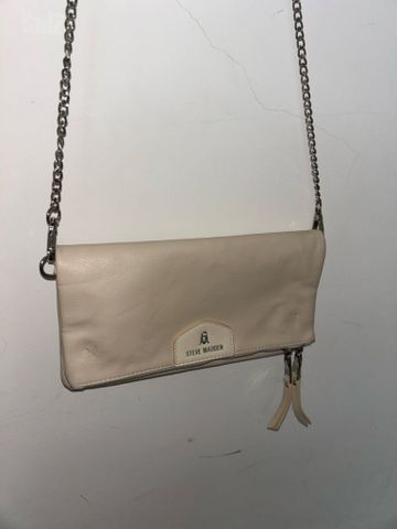 תיקים של Steve Madden