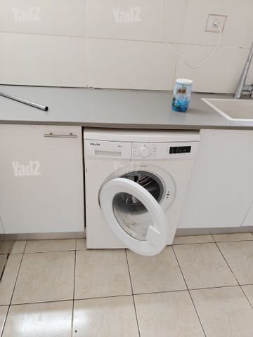 מיטה מזרן ספה מקרר