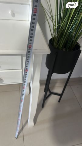 שידת נסיכות מעץ