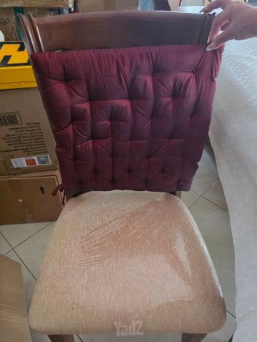 שולחן אוכל
