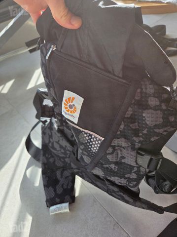 מנשא לתינוק Ergobaby