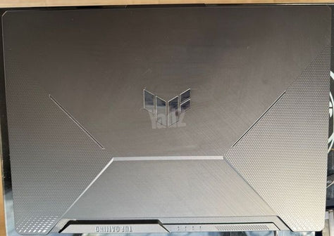 מחשב נייד ASUS