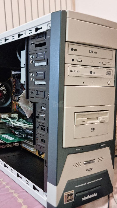 מחשב רטרו Pentium 4 WindowsXP