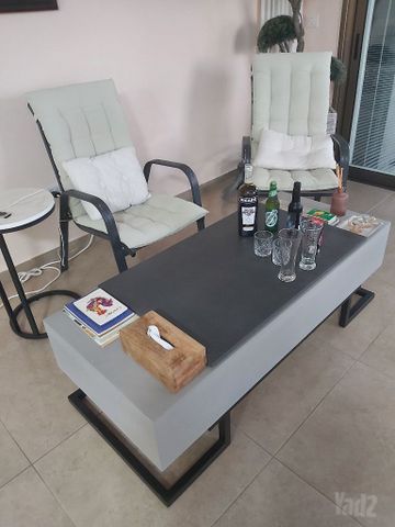 שולחן נמוך   סלון