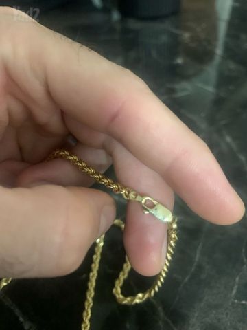 שרשרת זהב חבל