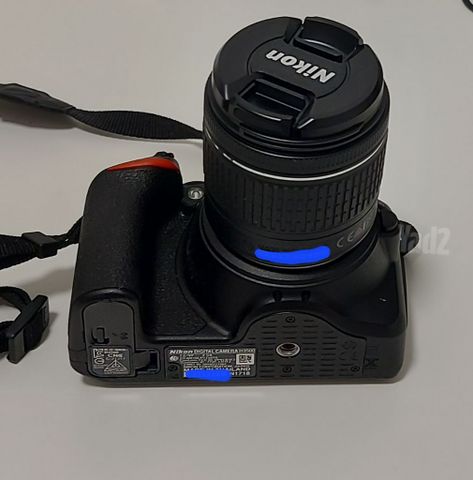 מצלמת DSLR מדגם Nikon D3500