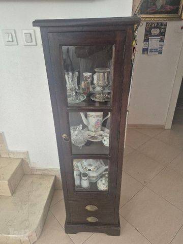 רהיטים