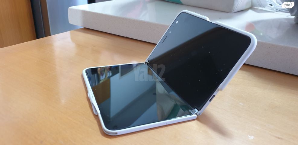 Microsoft Surface Duo