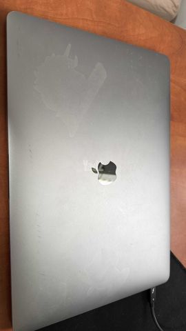 macbook pro 16 2016