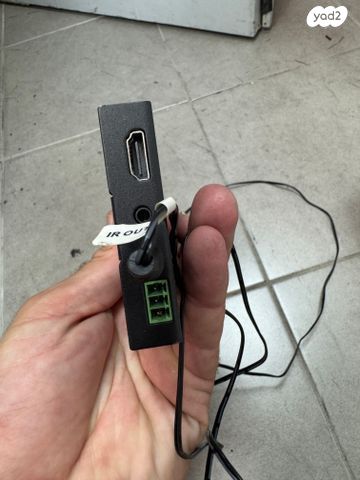 מאריך HDMI