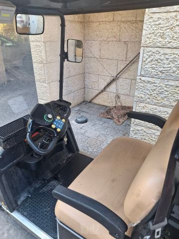 קלנועית זוגית VOLVIT