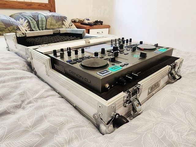 Denon  Prime  Go  +