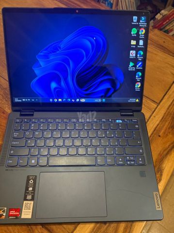 מחשב Lenovo yoga 6