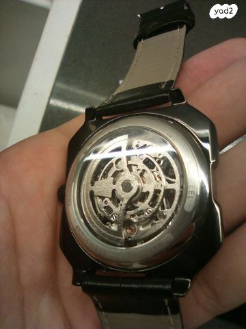 שעון מכני מיוחד ויוקרתי