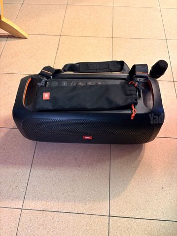 רמקול jbl partybox on the go
