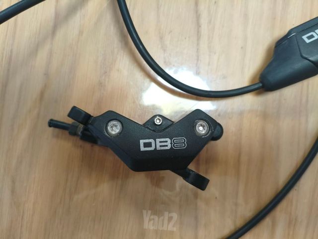 ברקסים sram DB8 4 piston