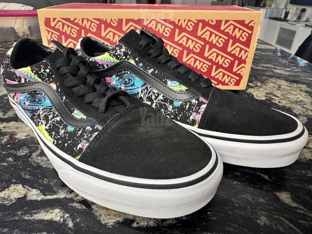 נעליים Vans