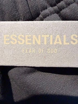 מכנס essentials fear of god