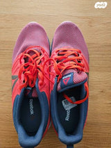 נעלי Reebok
