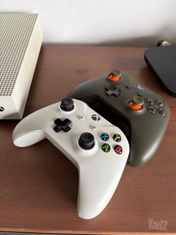 Xbox One s 1TB