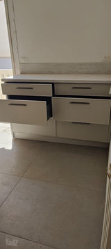 מִטְבָּח AVIVI KITCHEN