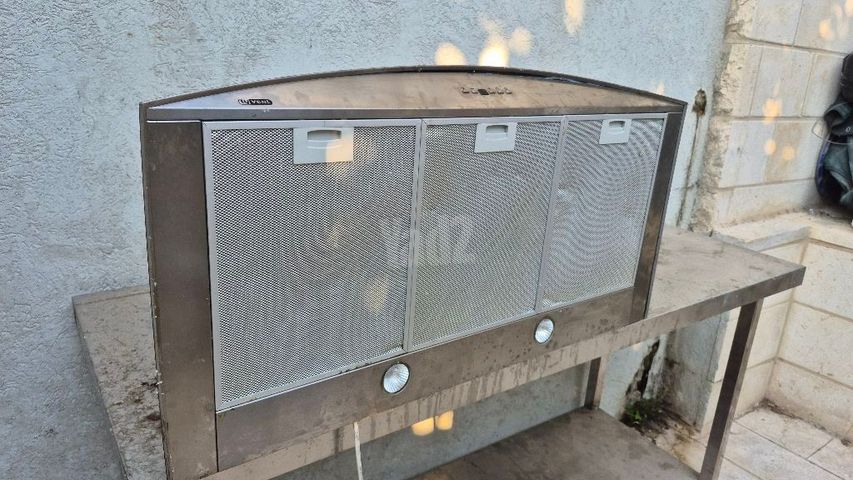 קולט אדים