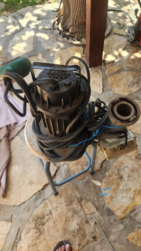 משאבת  מים ביוב